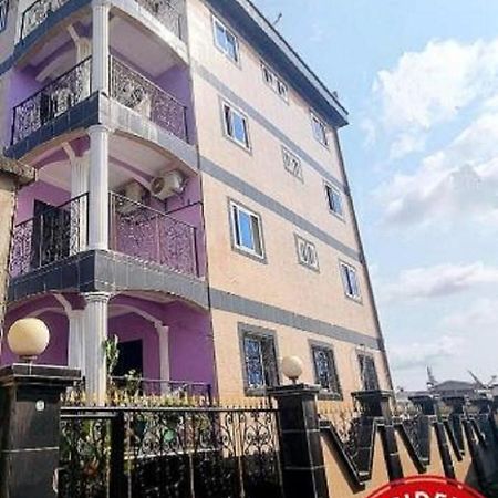 Residence Sighaka - Gold Apartment - Wifi, Gardien, Parking Duala Zewnętrze zdjęcie
